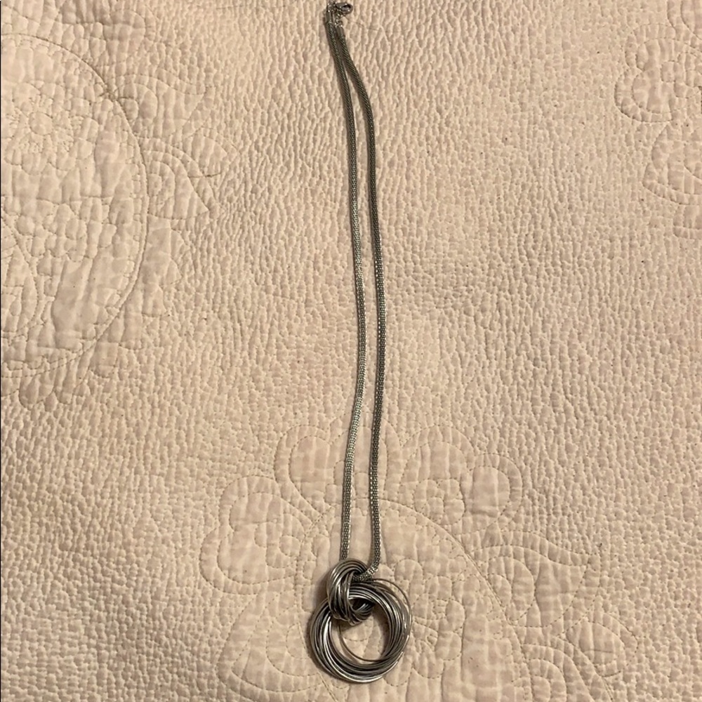 Women’s Silver necklace